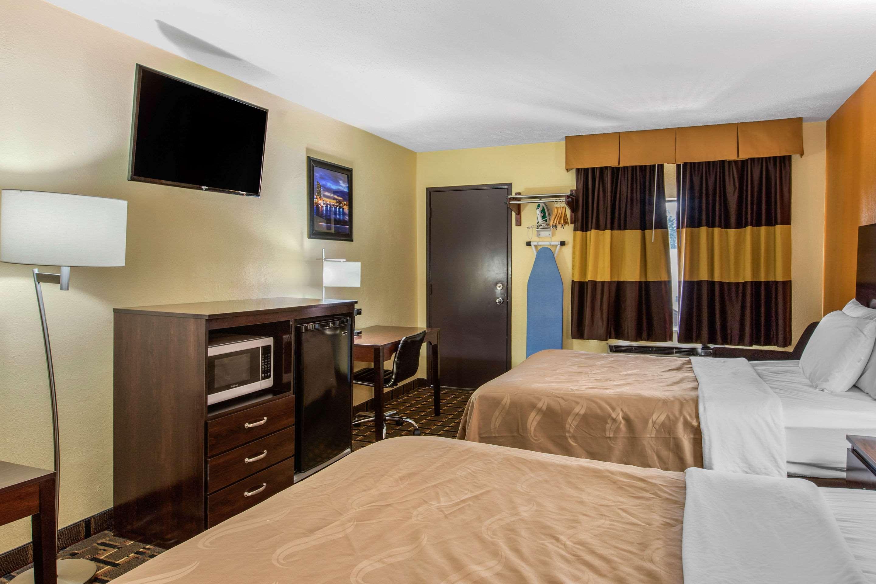 Quality Inn Grand Rapids Near Downtown Wyoming Exterior foto